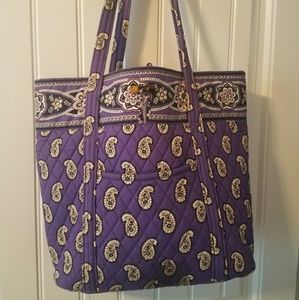 Vera Bradley oversized tote bag